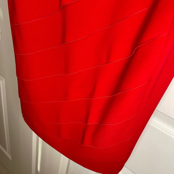 CALVIN KLEIN Red Asymmetric Ruffle Sleeveless Sheath Dress - Picture 6 of 16